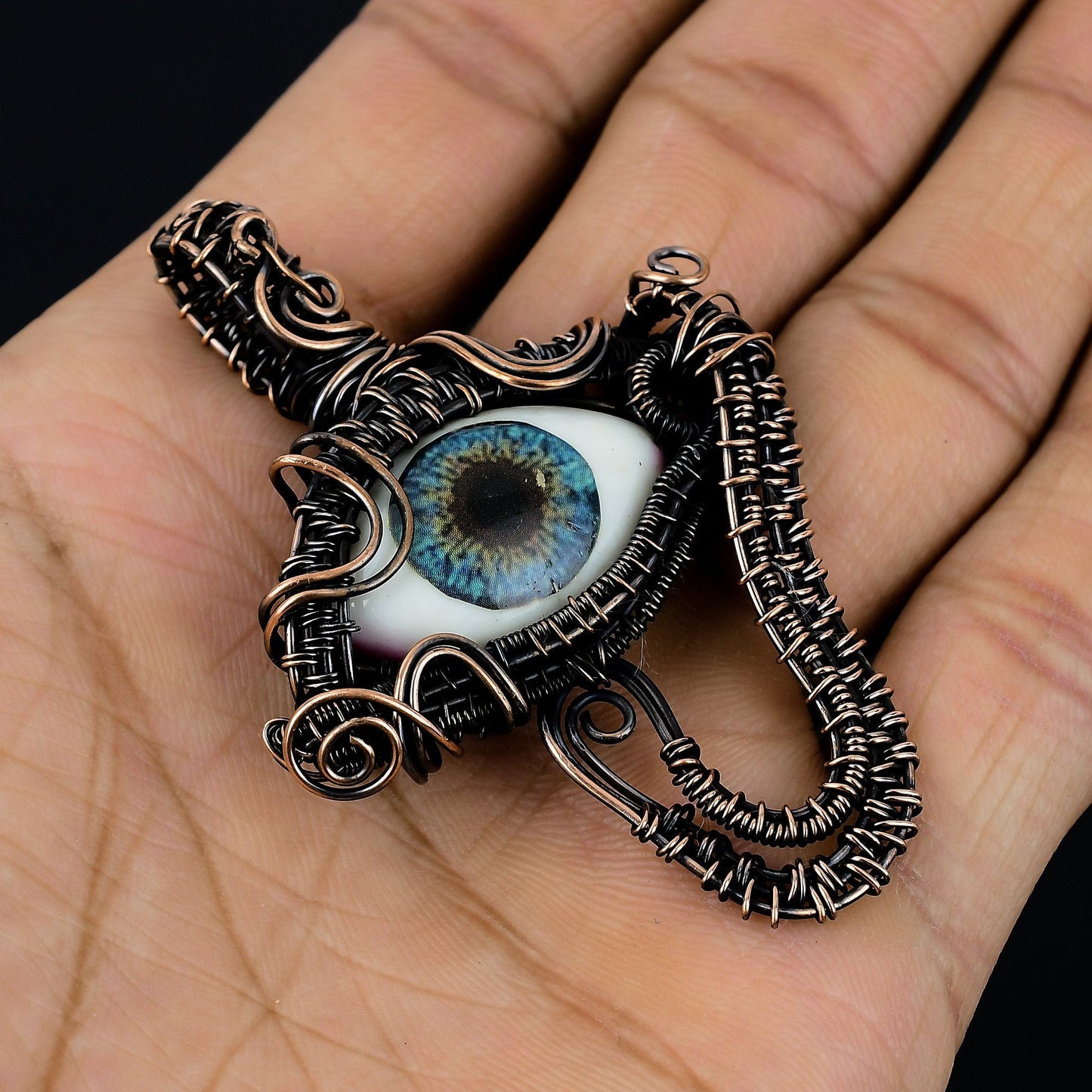 Blue Eye Gemstone Pendant
