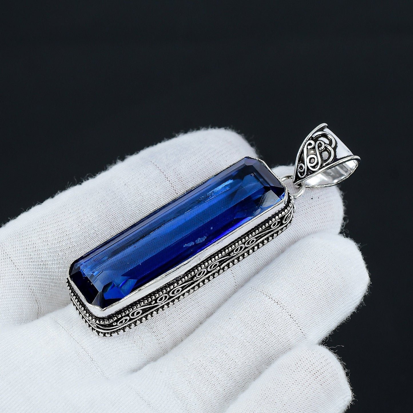 Blue Tanzanite Gemstone Pendant