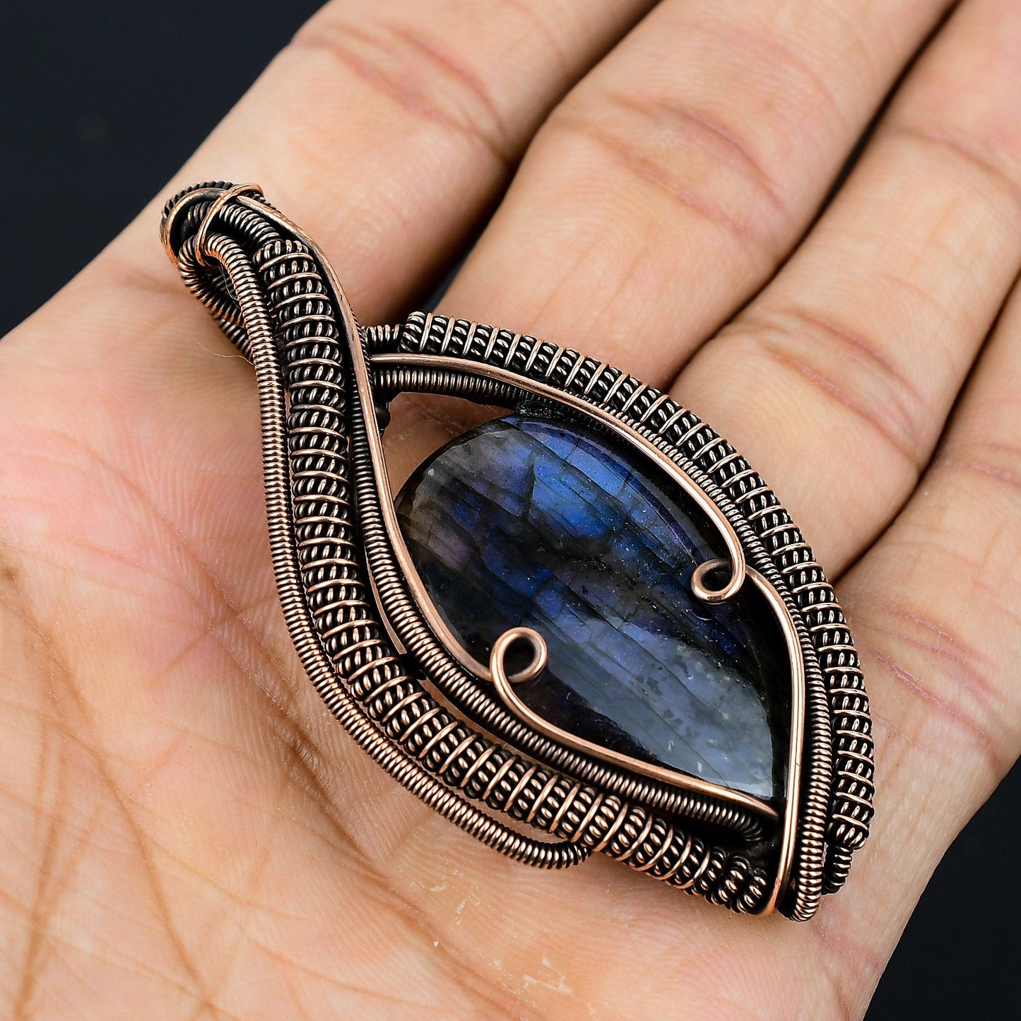 Blue Flash Labradorite Gemstone Pendant