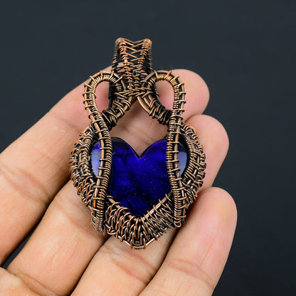 Blue Flash Labradorite Gemstone Pendant