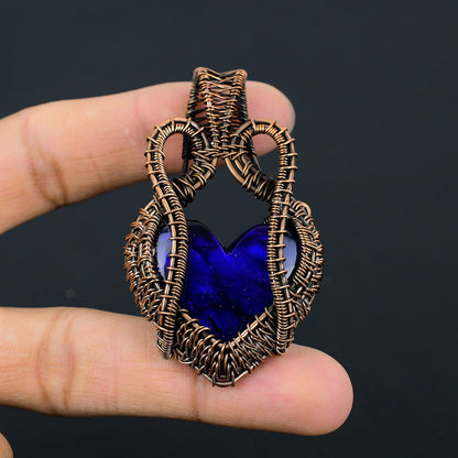 Blue Flash Labradorite Gemstone Pendant