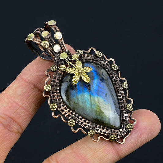 Blue Labradorite Gemstone Pendant