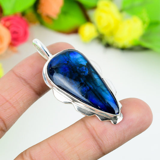 Blue Flash Labradorite Sterling Silver Pendant