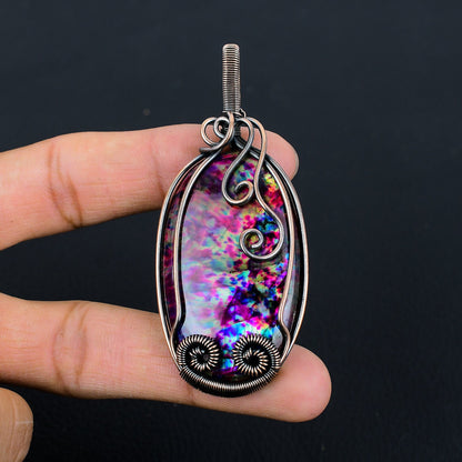 Blue Green Labradorite Gemstone Pendant