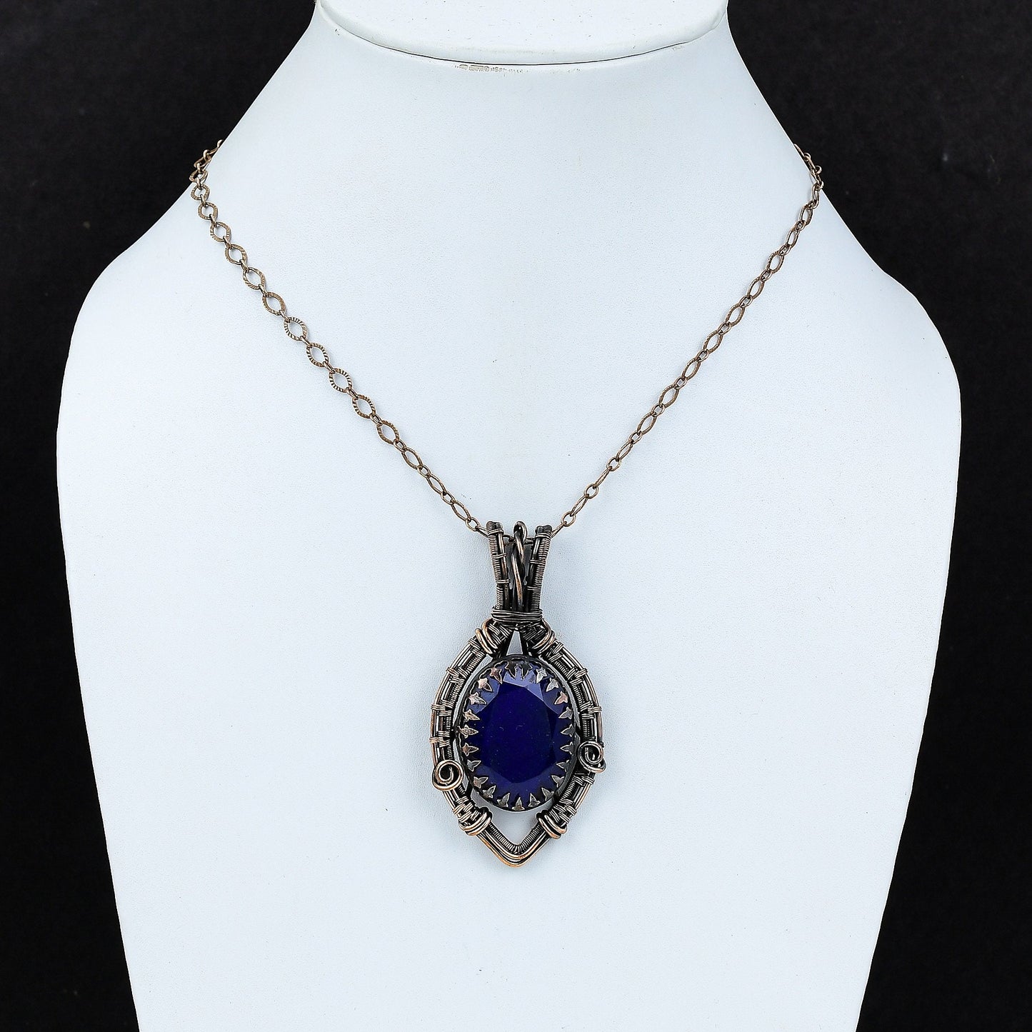 Blue Sapphire Gemstone Pendant
