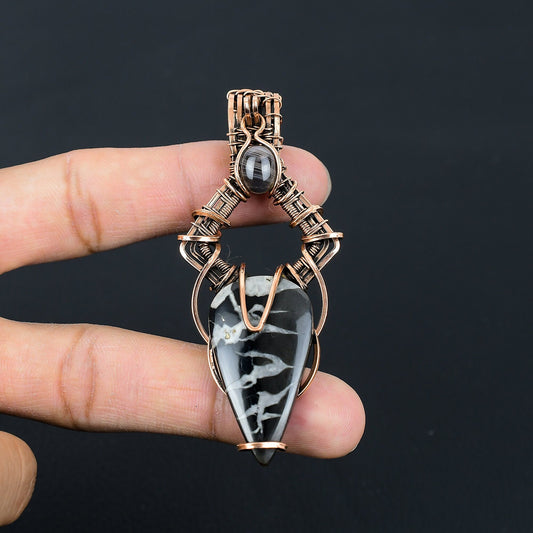 Copper Mud Crack Gemstone Pendant