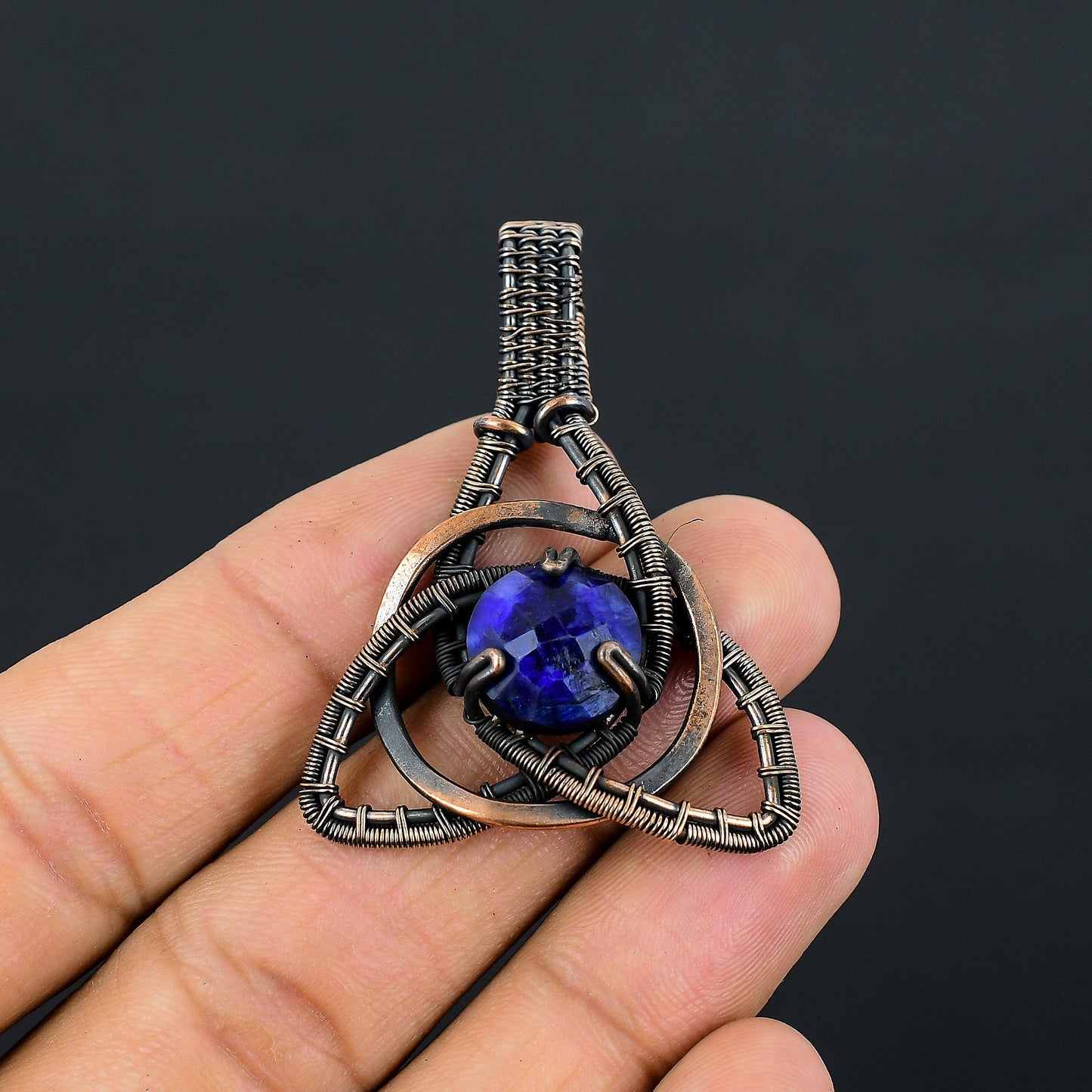 Blue Sapphire Gemstone Pendant