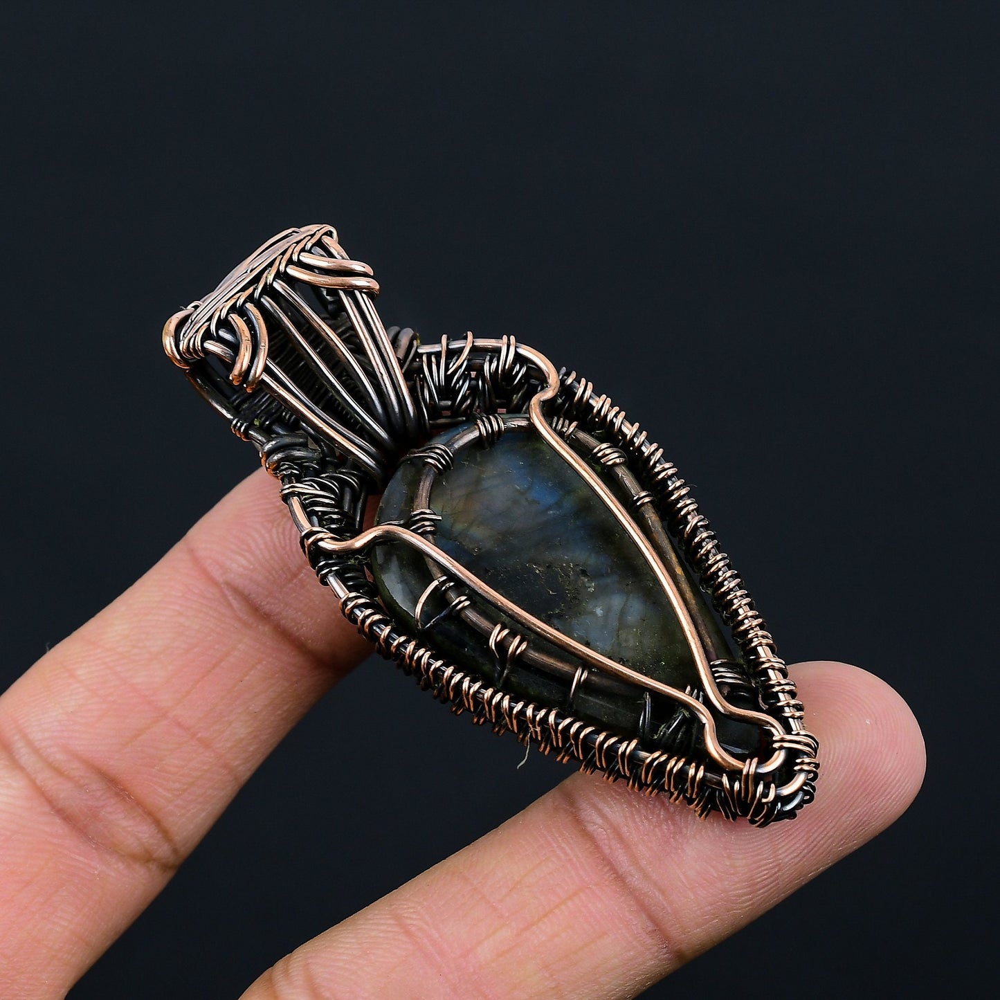 Blue Flash Labradorite Gemstone Pendant