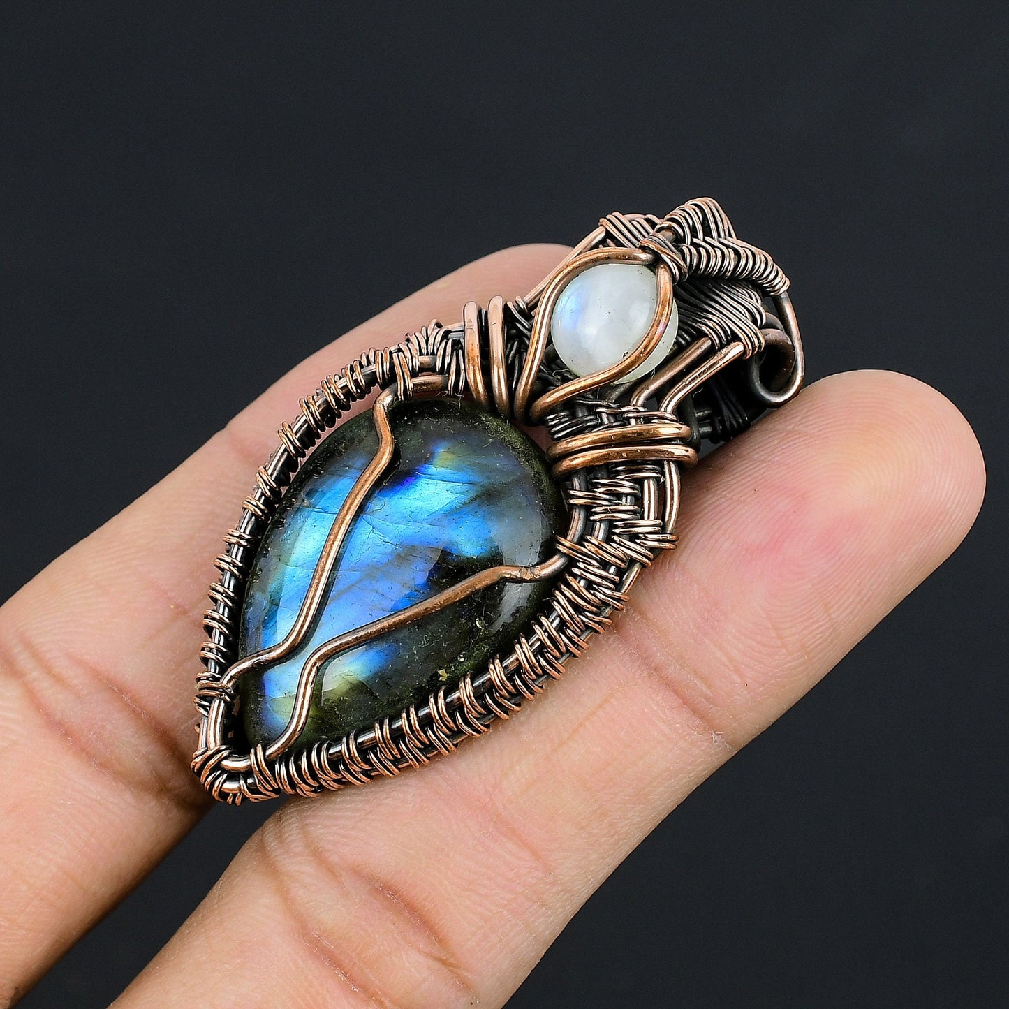 Blue Fire Labradorite Gemstone Pendant