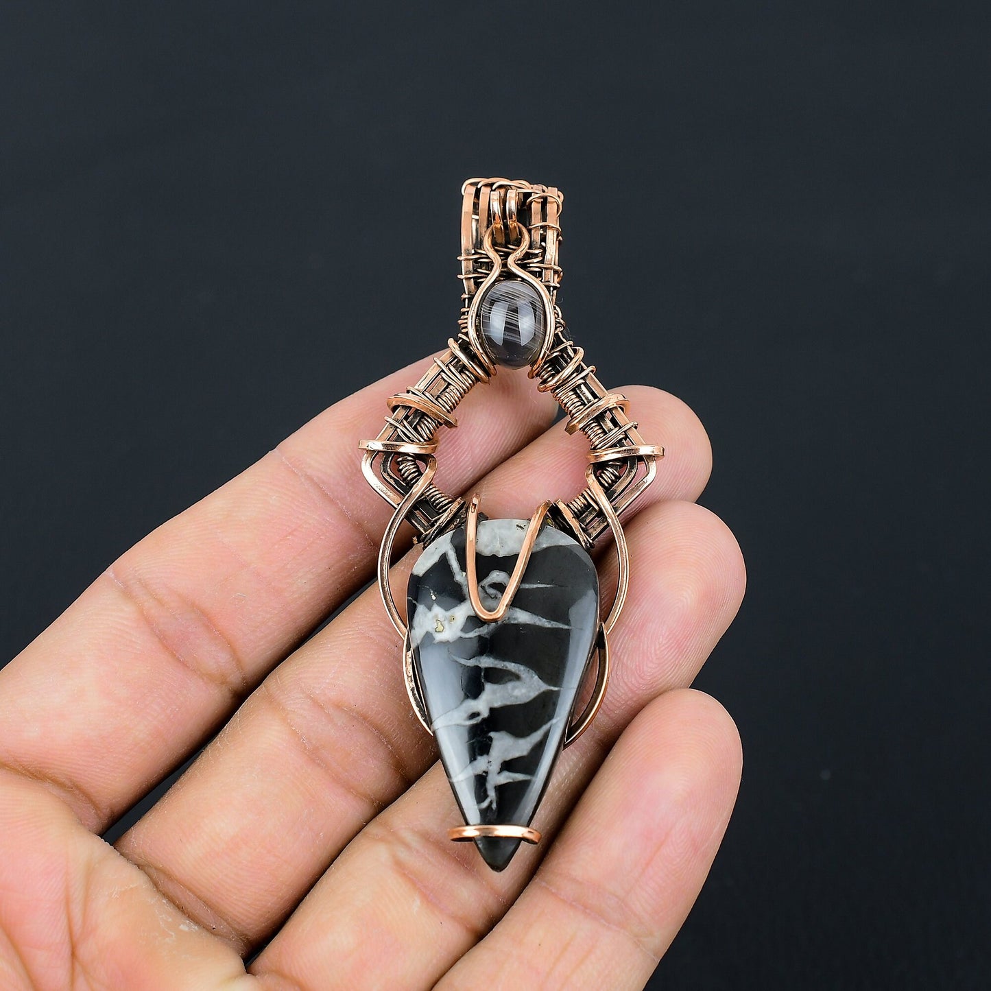 Copper Mud Crack Gemstone Pendant