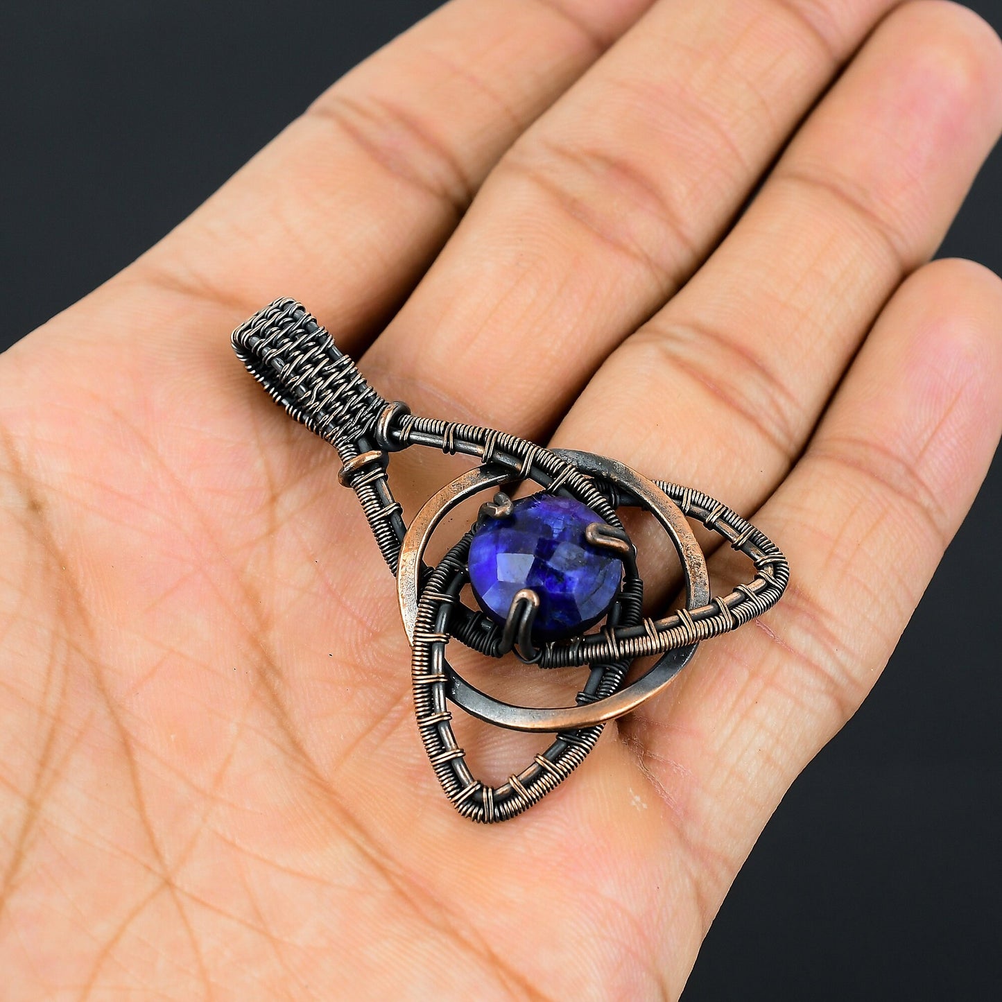 Blue Sapphire Gemstone Pendant