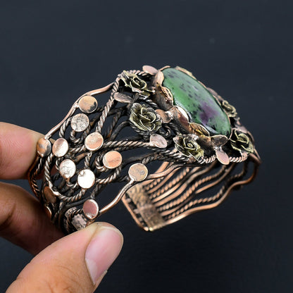 Green Ruby Zoisite Gemstone Wire-Wrapped Bracelet