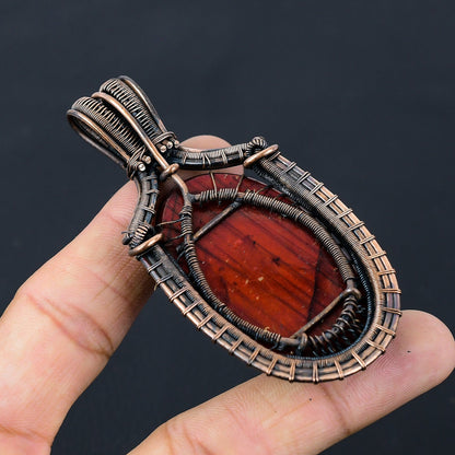 Red Flash Labradorite Gemstone Pendant