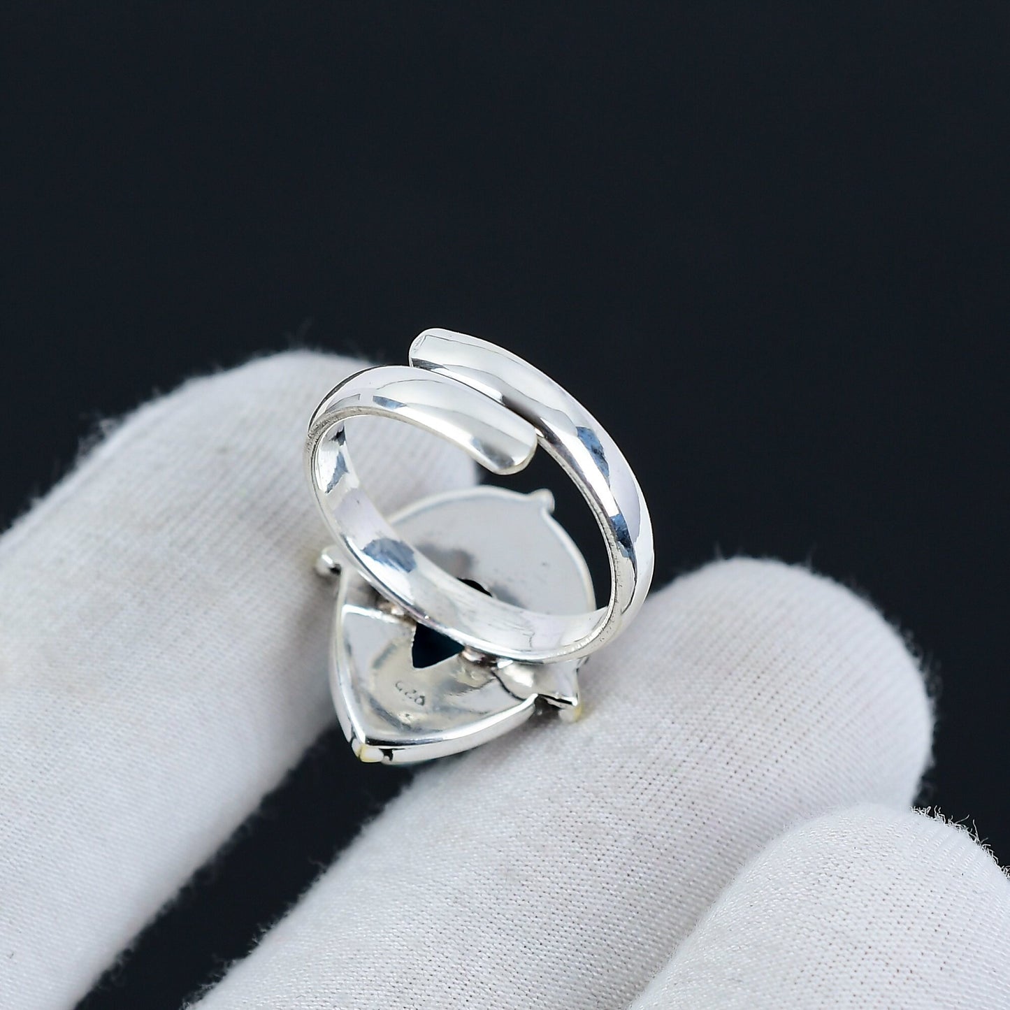 Turquoise Teardrop Silver Ring
