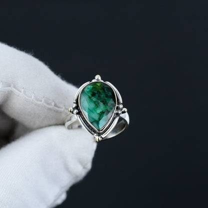 Green Emerald Gemstone Teardrop Ring
