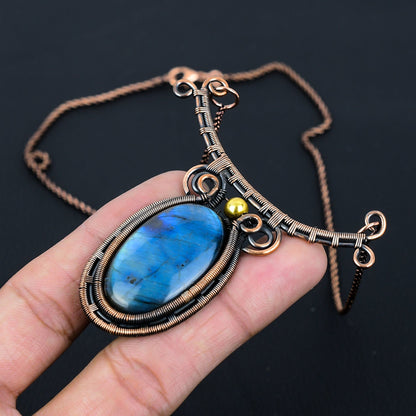 Blue-Green Labradorite Gemstone Necklace
