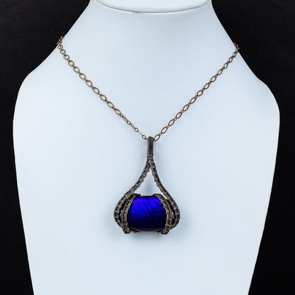 Blue Flash Labradorite Gemstone Pendant