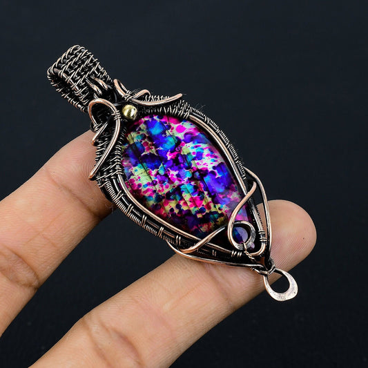 Multi-Color Labradorite Gemstone Pendant