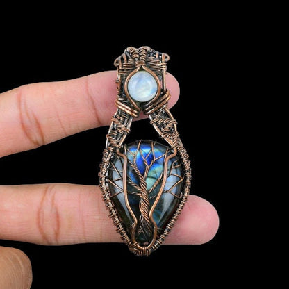 Rainbow Labradorite Gemstone Pendant