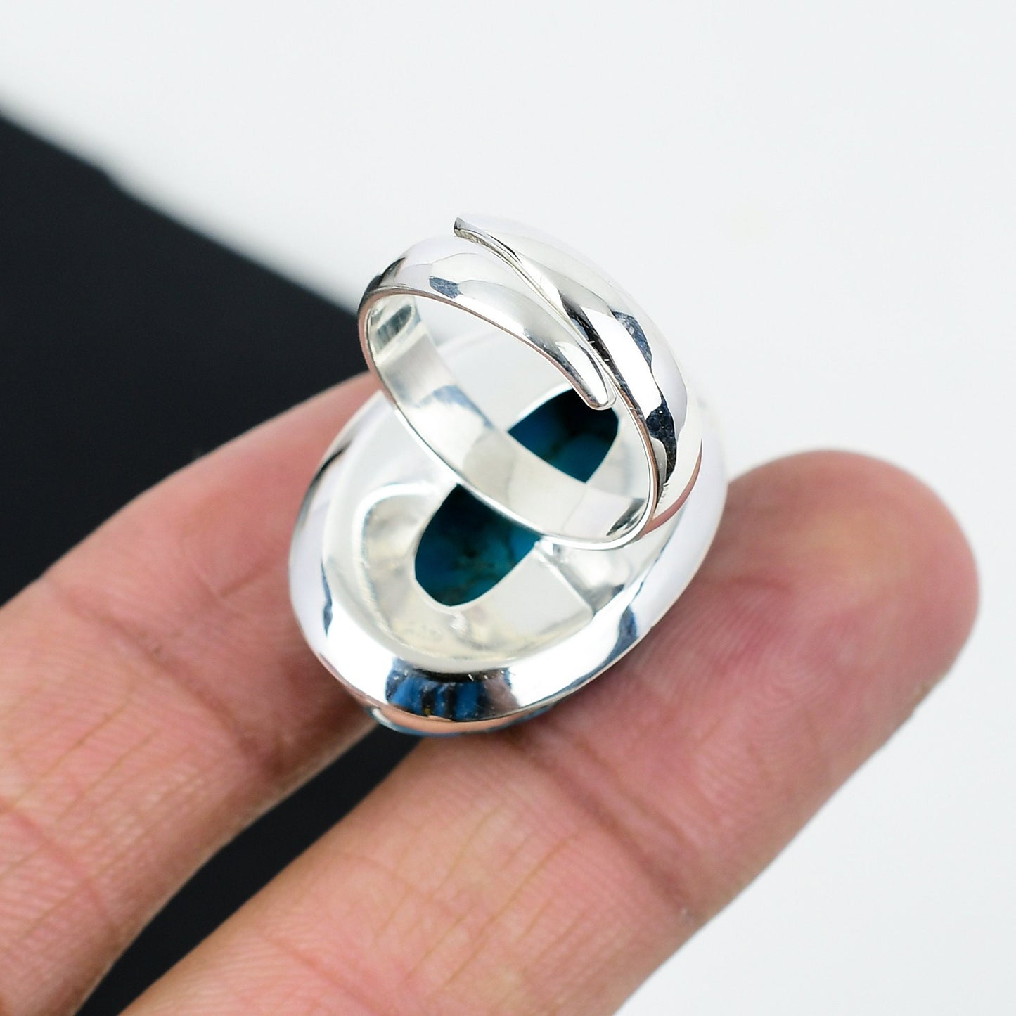 Turquoise Oval Gemstone Ring