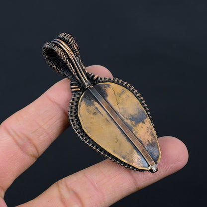 Mud Yellow Bone Face Gemstone Pendant