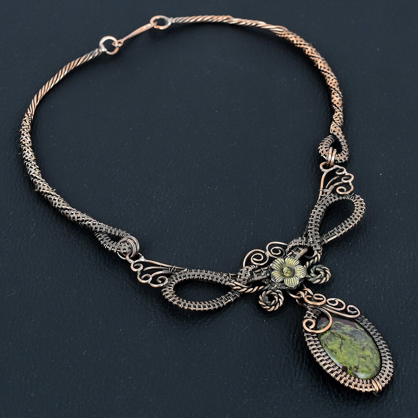 Green Bloodstone Gemstone Pendant