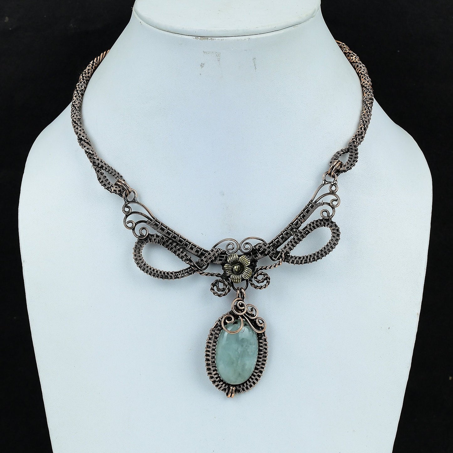 Blue Aquamarine Gemstone Necklace