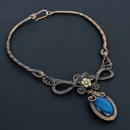 Blue Flash Labradorite Gemstone Necklace