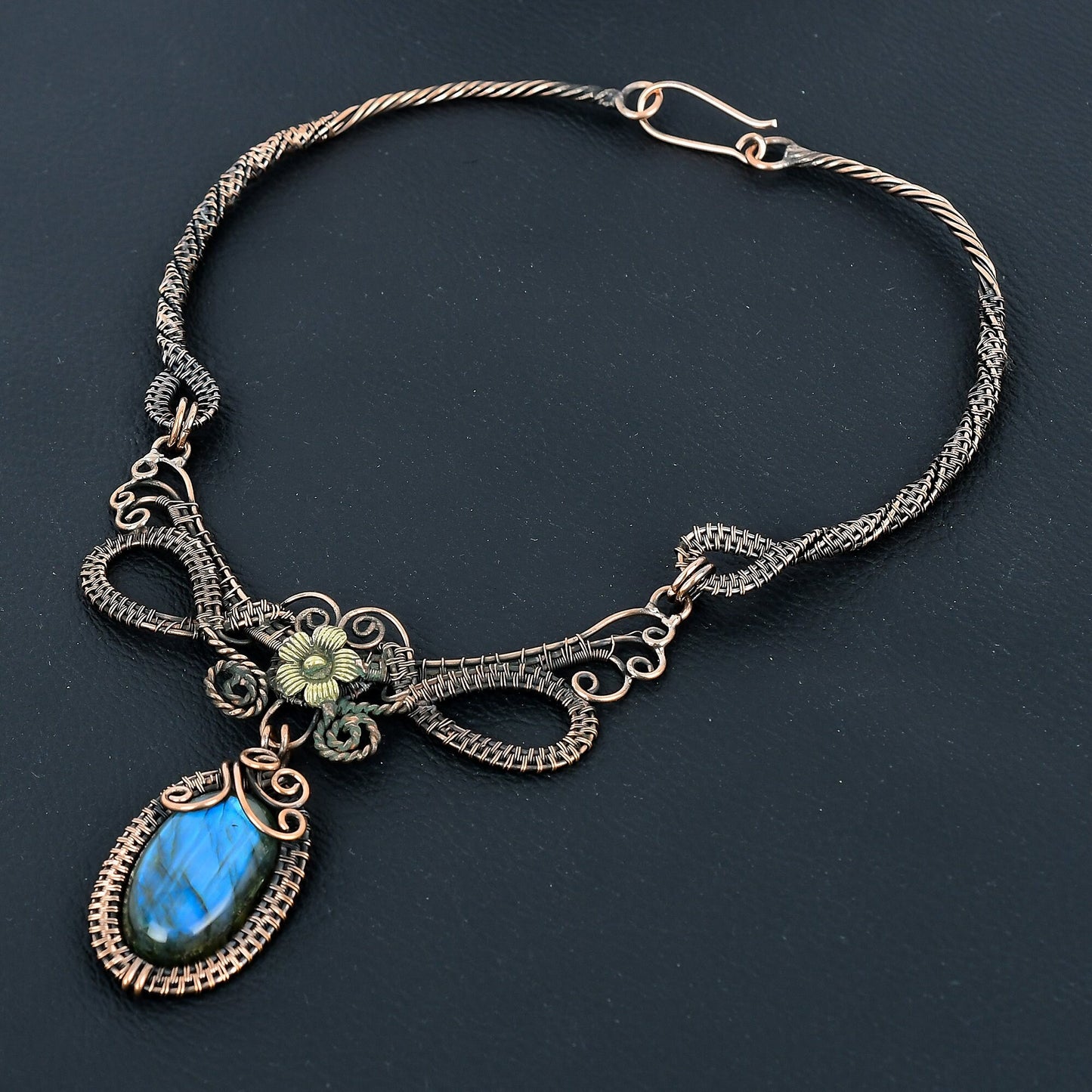 Blue Green Labradorite Gemstone Necklace