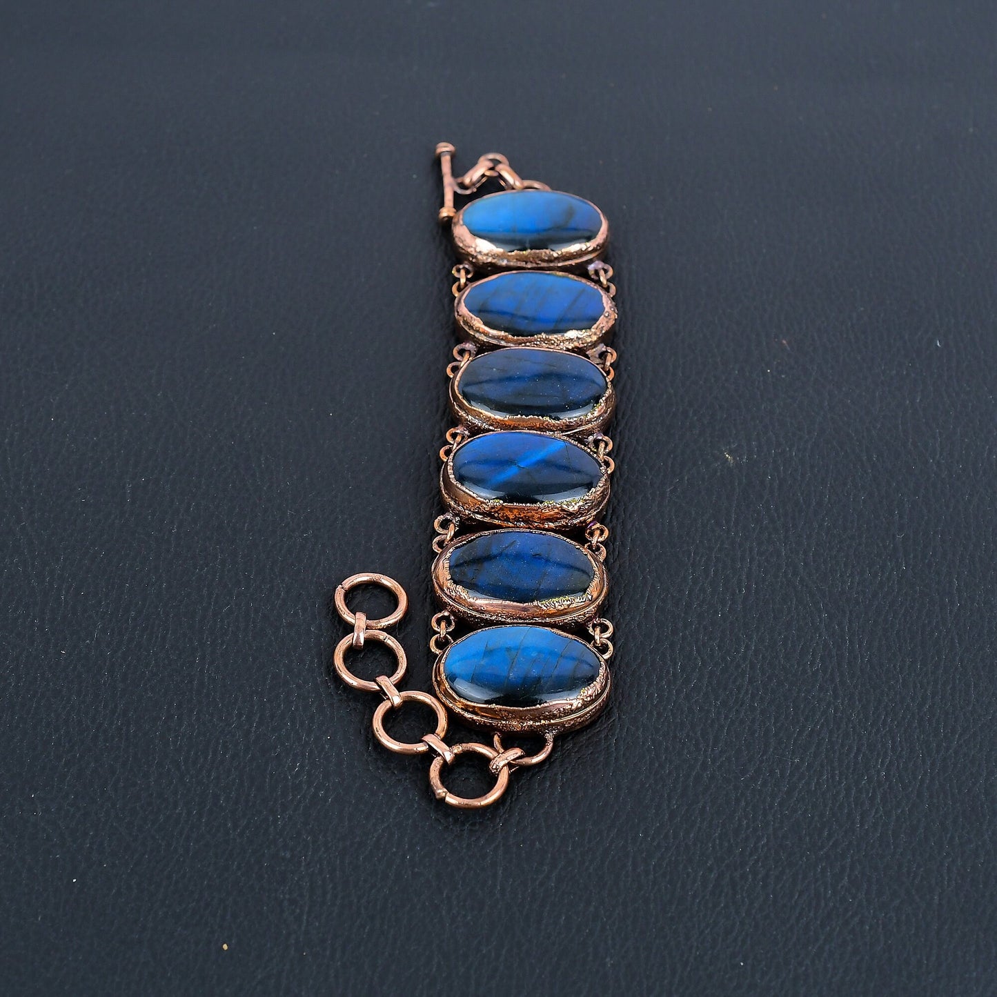 Blue Flash Labradorite Gemstone Bracelet