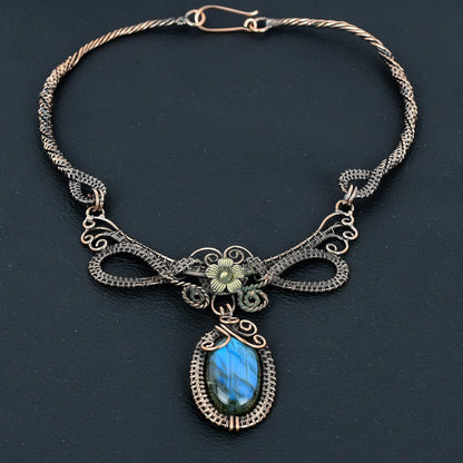 Blue Green Labradorite Gemstone Necklace
