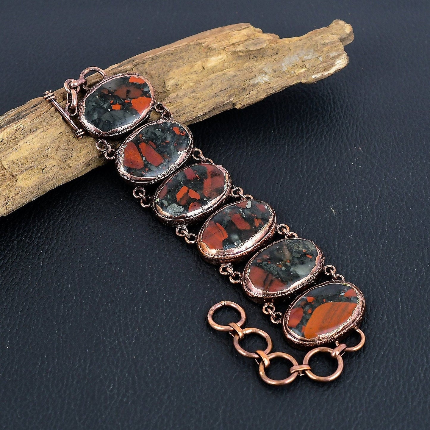 Green Bloodstone Gemstone Bracelet