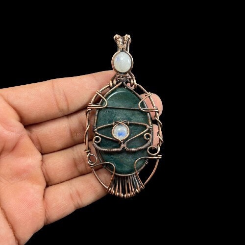Green Bloodstone Gemstone Pendant