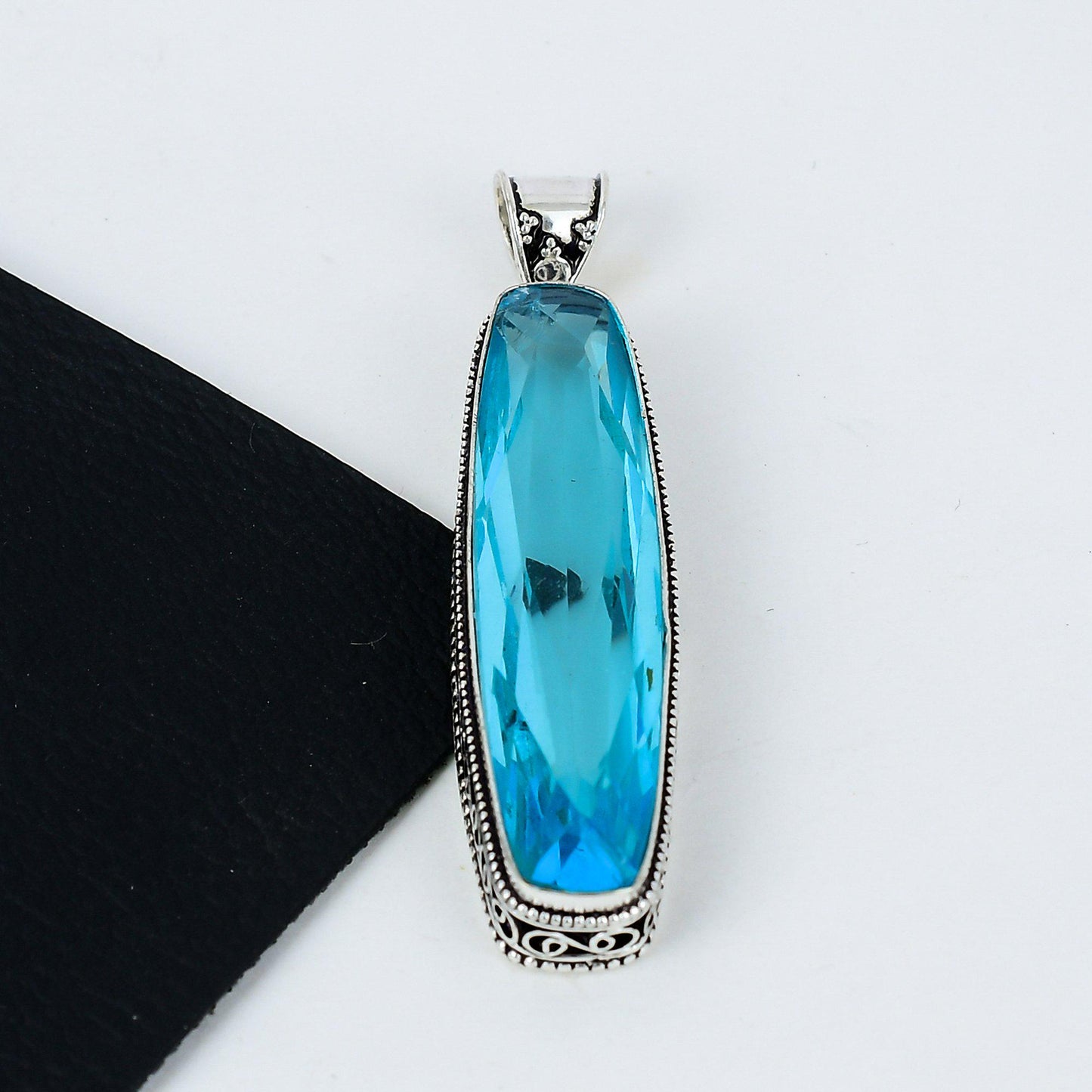 Swiss Blue Topaz Gemstone Pendant