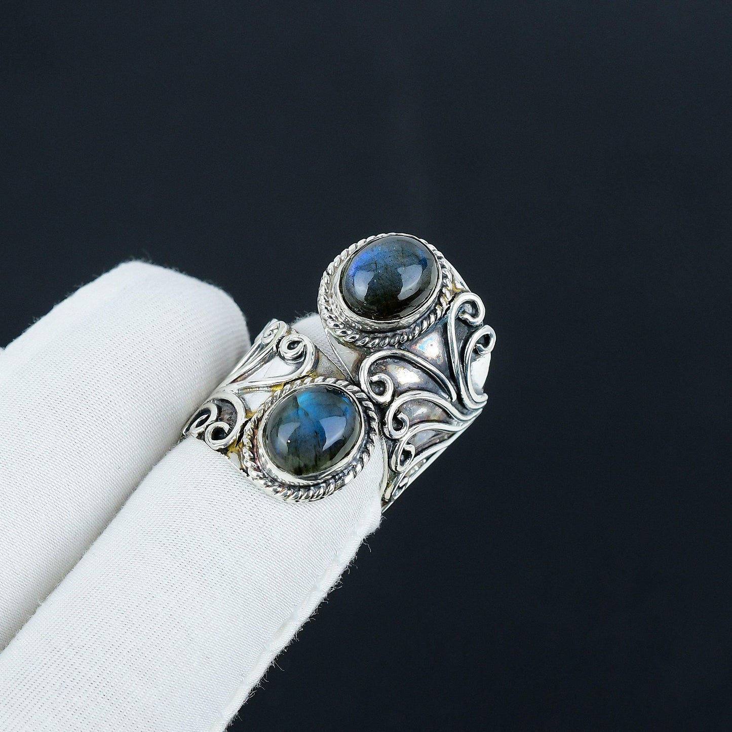 Blue Flash Labradorite Gemstone Silver Ring