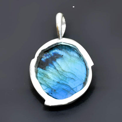 Blue Flash Labradorite Gemstone Pendant