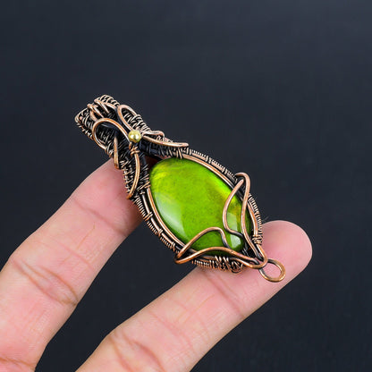 Green Fire Labradorite Gemstone Pendant