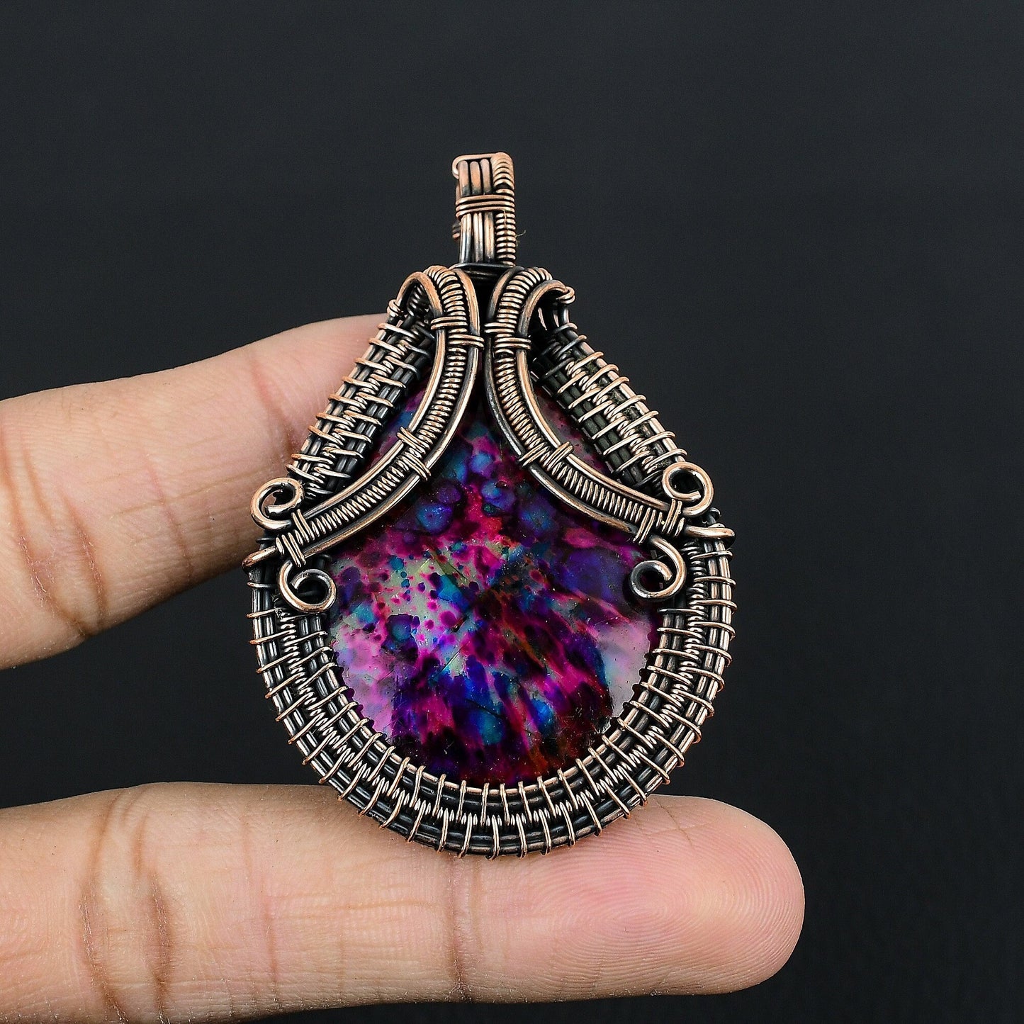 Blue Labradorite Gemstone Pendant