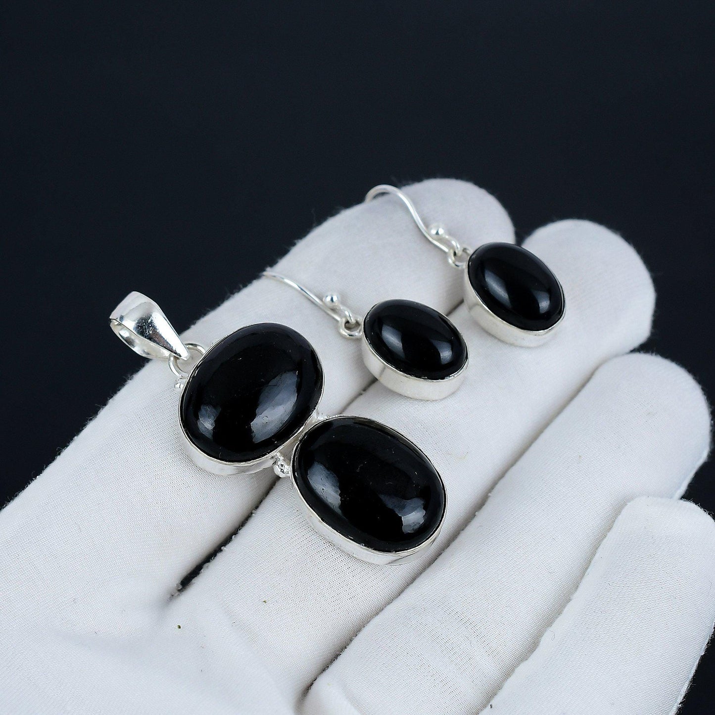 Black Onyx Gemstone Pendant & Earrings Set