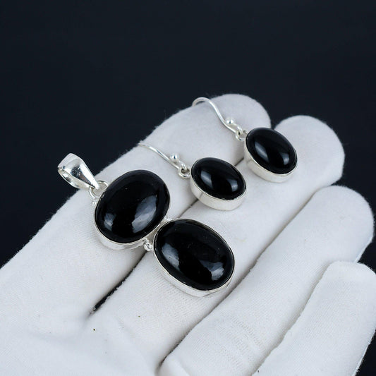 Black Onyx Gemstone Pendant & Earrings Set
