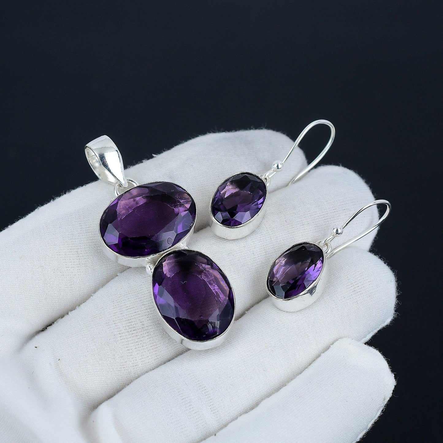 Purple Amethyst Gemstone Pendant & Earring Set