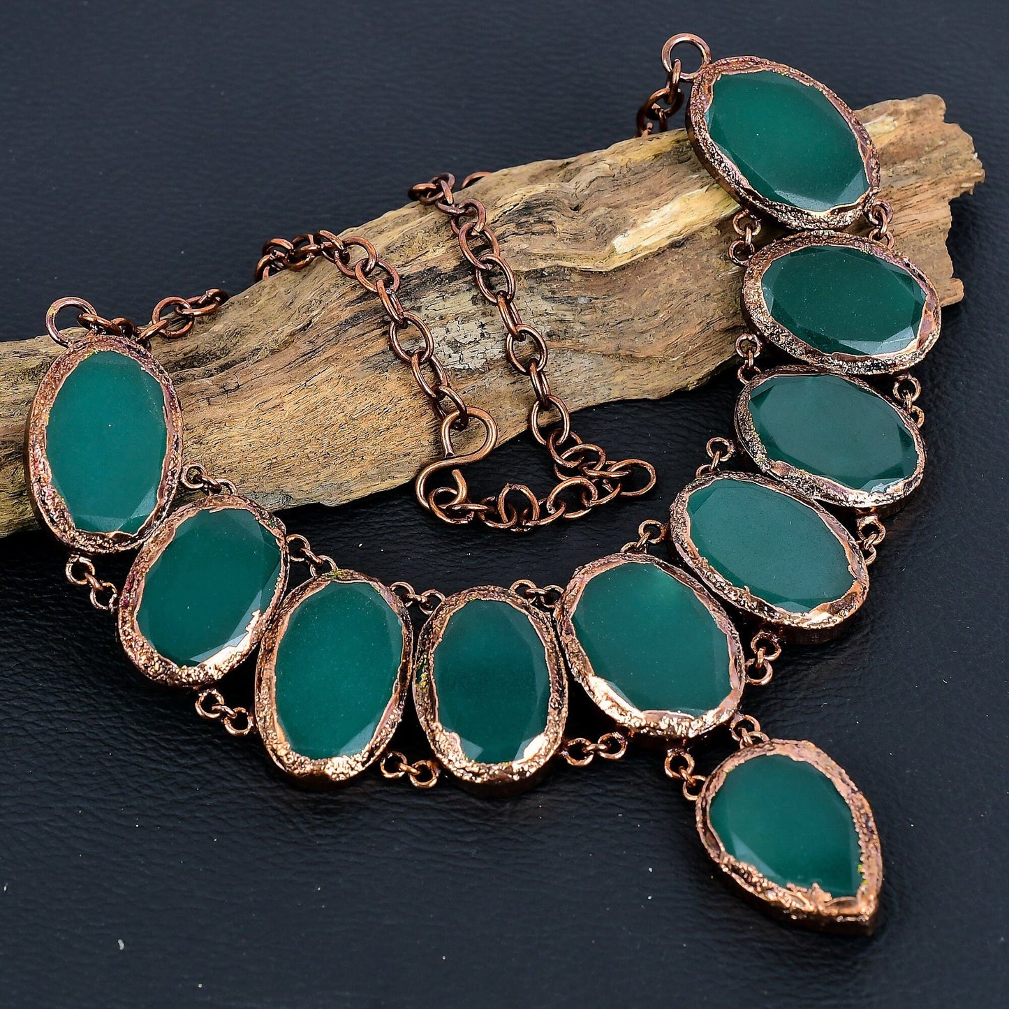 Green Emerald Gemstone Necklace