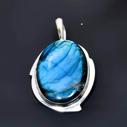 Blue Flash Labradorite Gemstone Pendant