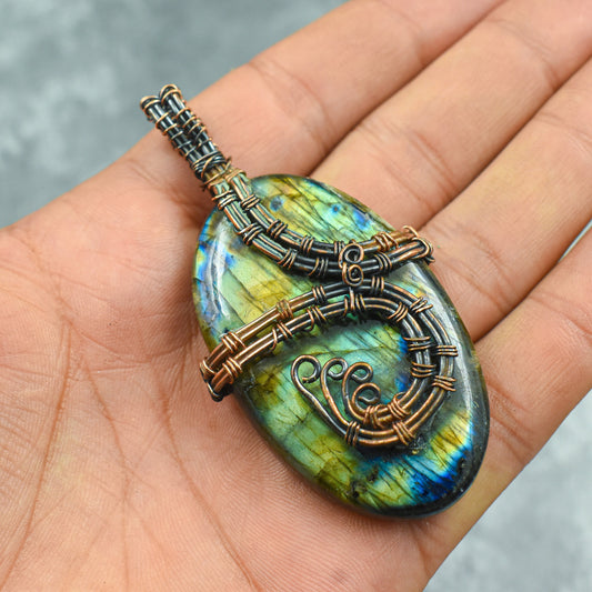 Blue Flash Labradorite Gemstone Pendant