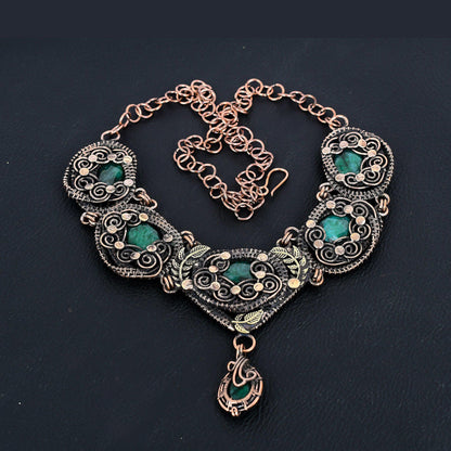 Green Emerald Gemstone Necklace