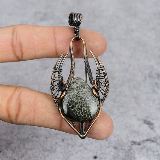 Red Stingray Coral Gemstone Bull Face Pendant
