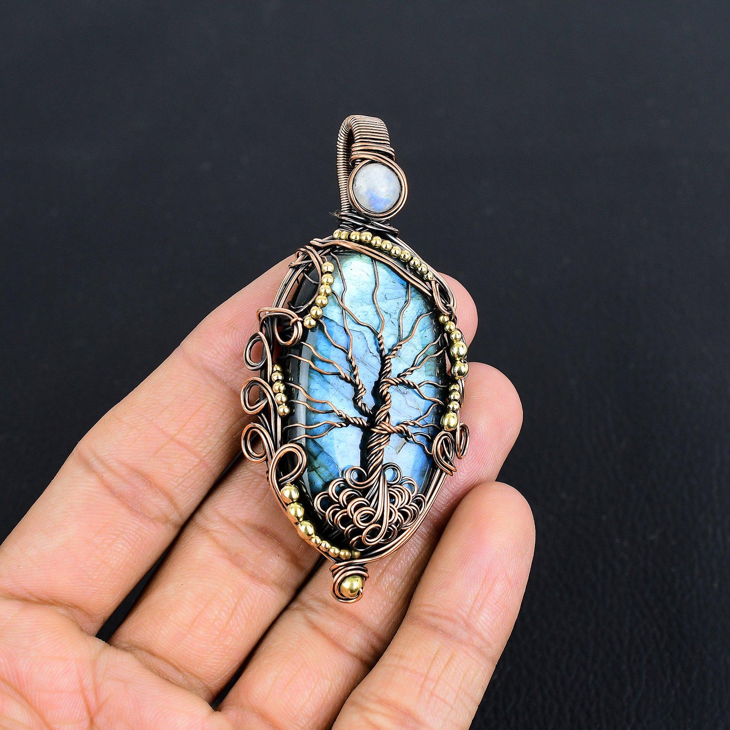 Blue Labradorite Gemstone Pendant