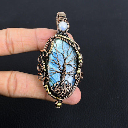 Blue Labradorite Gemstone Pendant