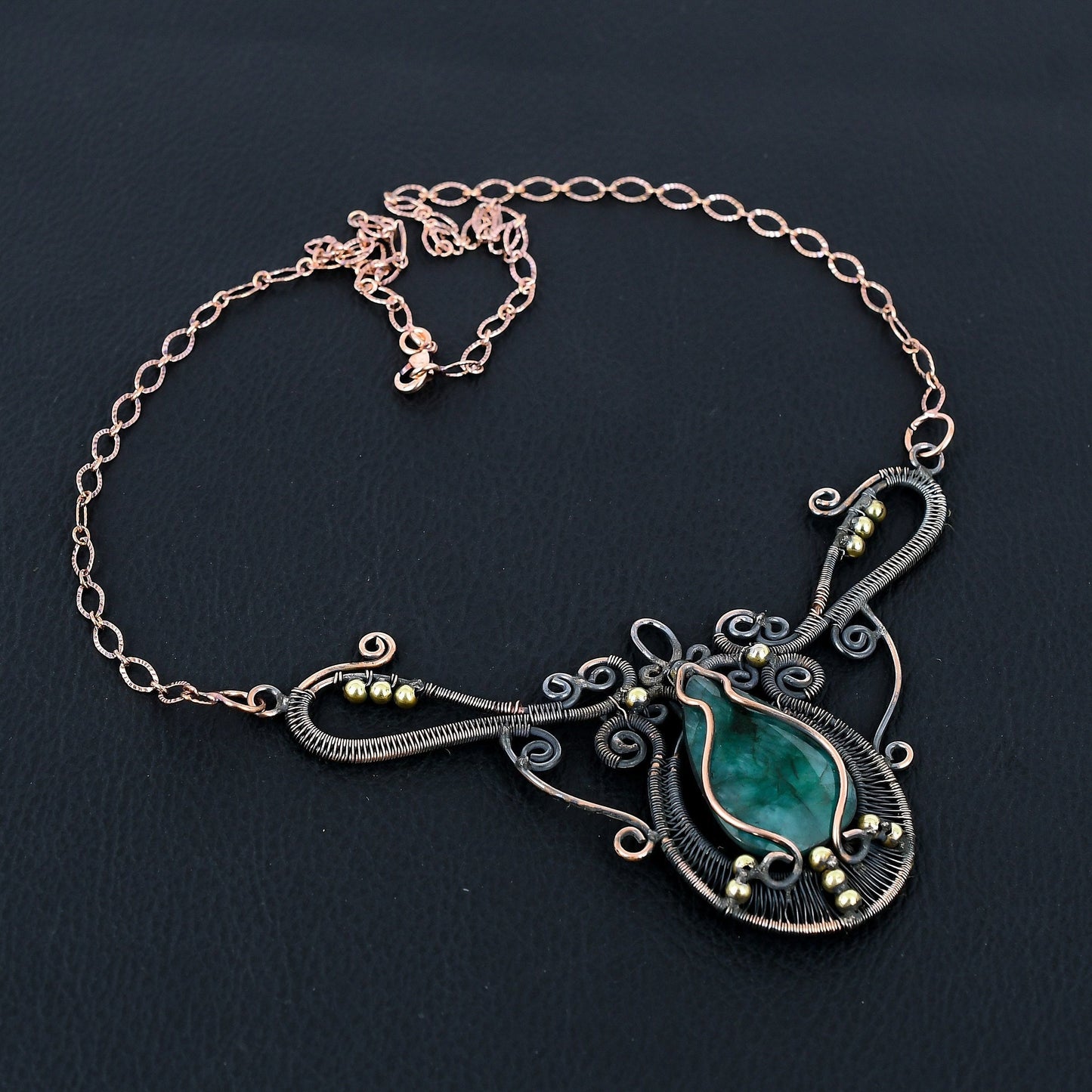 Green Emerald Gemstone Necklace
