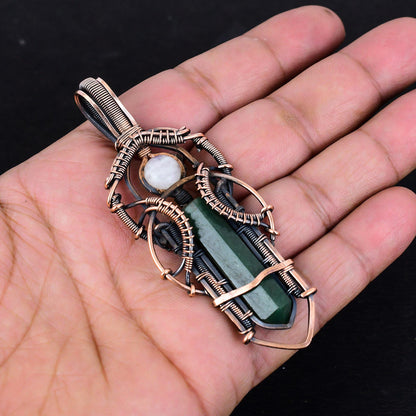 Green Jade Gemstone Pendant
